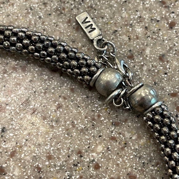 ⭐️⭐️ Vanessa Mooney chokers ⭐️⭐️ - Picture 2 of 5